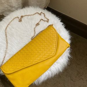 Yellow/Mustard yellow Clutch/Bag💛